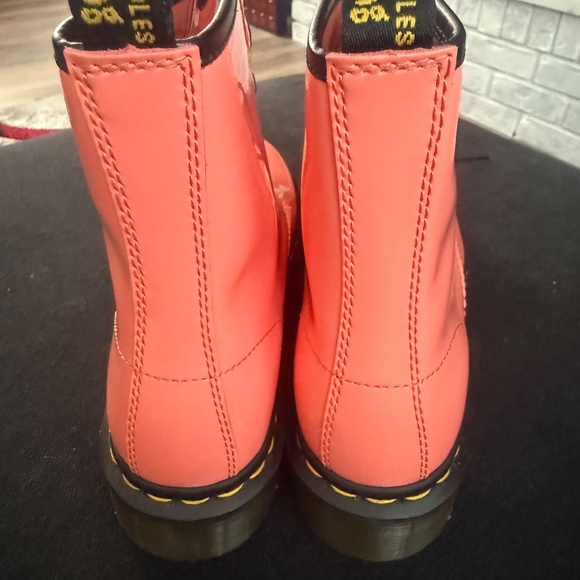 Patent Coral Doc martens size 8 - Picture 2 of 5
